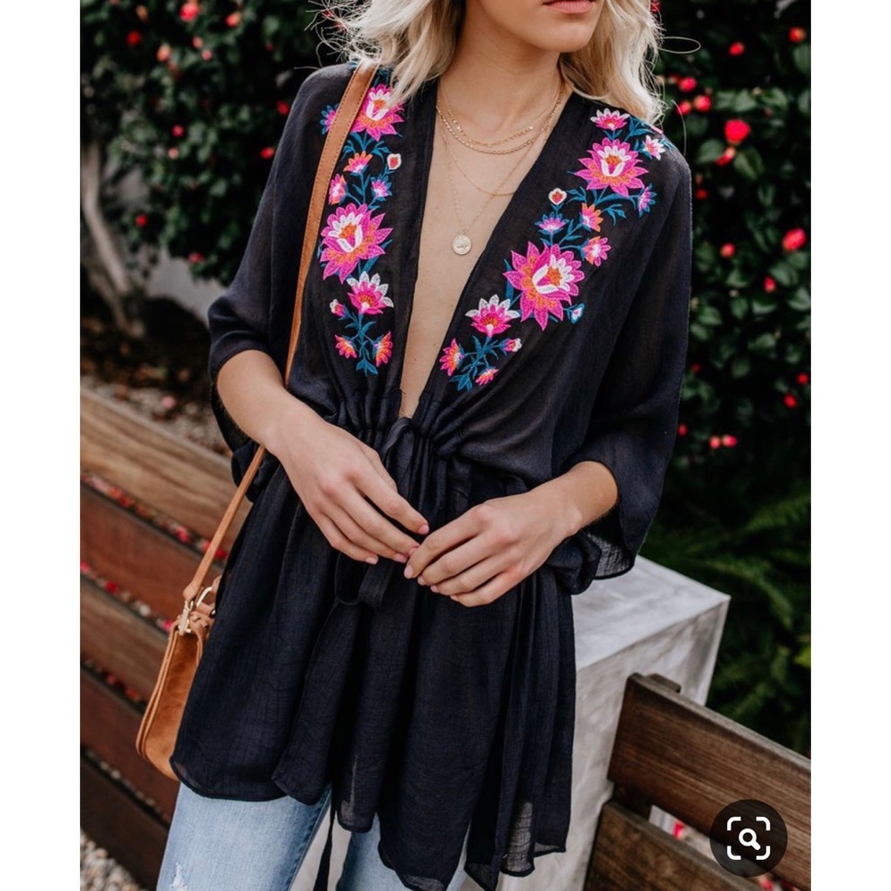 Vici Lantana Embroidered Adjustable Kimono